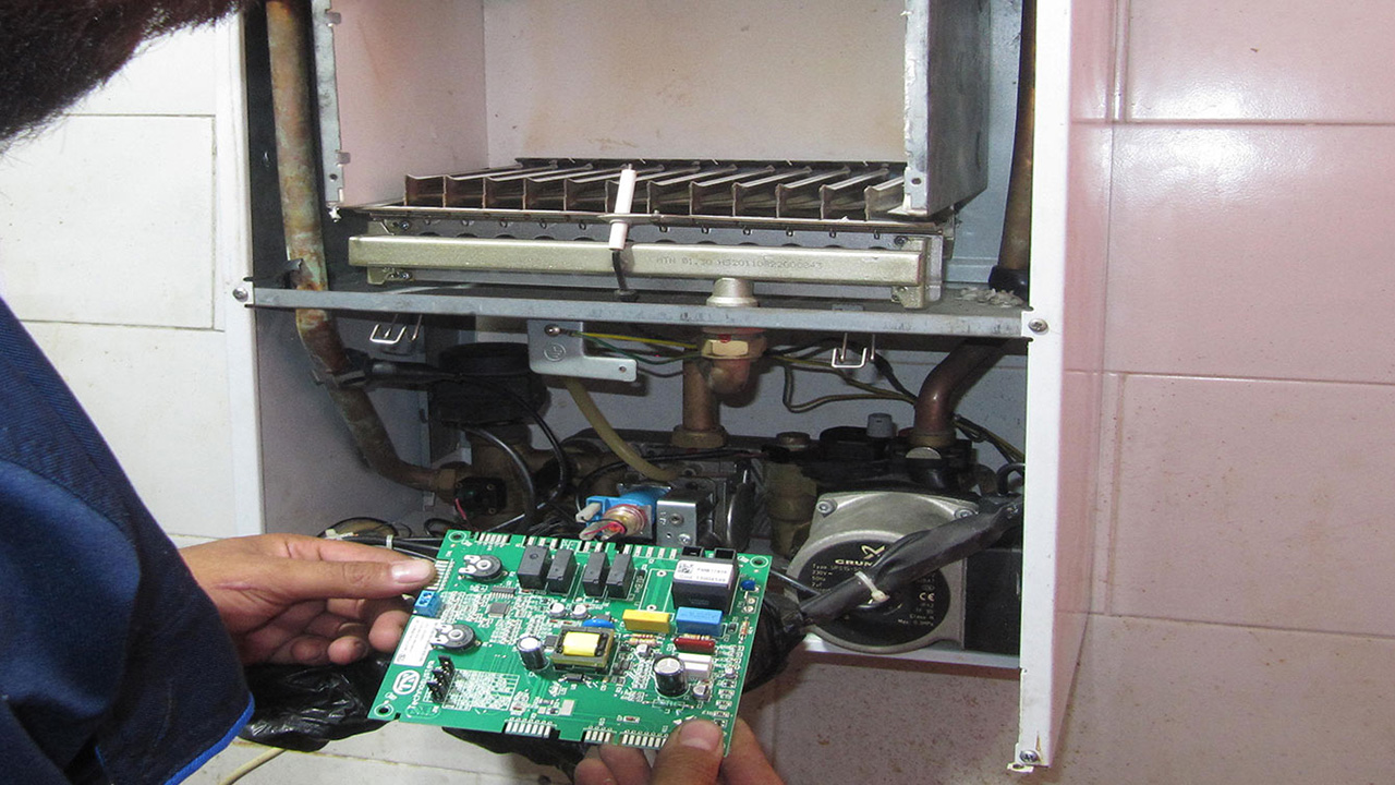 تعمیر برد پکیج در حکیمیه - تماس با 09125124944