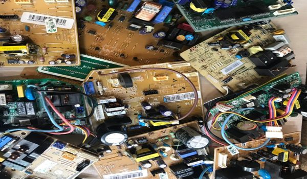 تعمیر تخصصی برد کولر گازی در شهر صدرا شیراز - تماس با 09171231728